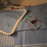 Picture of Gingham Tablecloth and Napkins