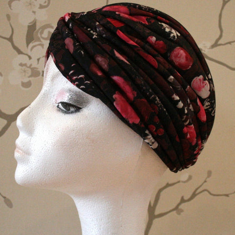 Picture of flower pattern turban